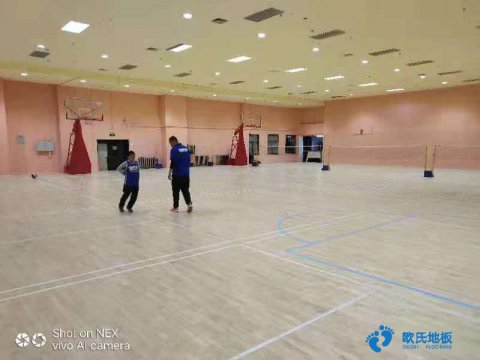 運(yùn)動木地板部分破損怎么修復(fù)